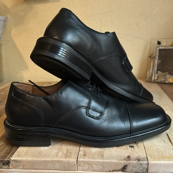 Giorgio Brutini Men\'s Black Leather Lace-up Oxfords, Size 9.M main image 5